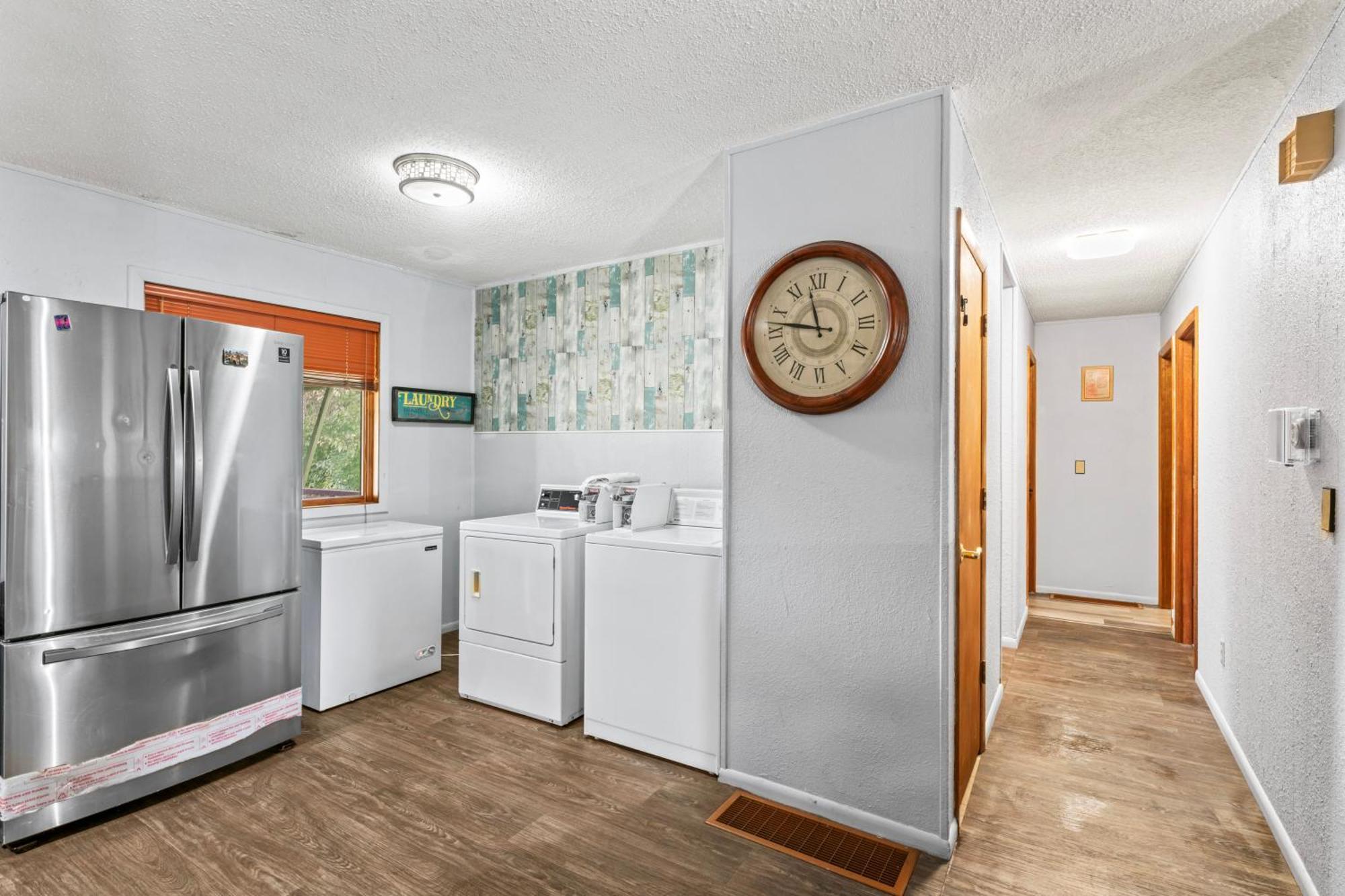 Compact, Comfortable And Cozy Too Anchorage Extérieur photo